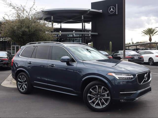 2019 Volvo XC90 T5 Momentum