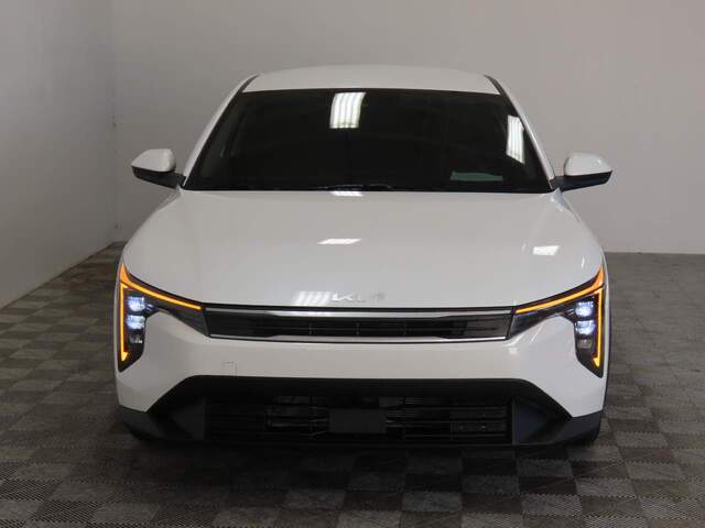 2025 Kia K4 LX