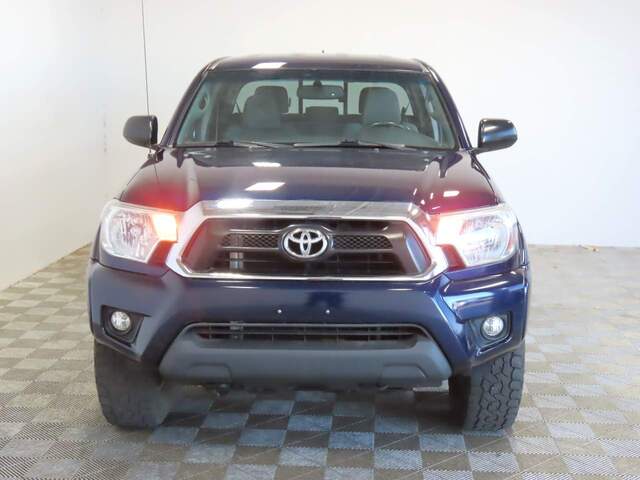 2012 Toyota Tacoma PreRunner V6 Crew Cab