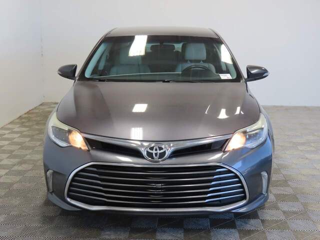 2016 Toyota Avalon XLE