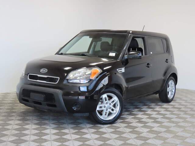 2011 Kia Soul +
