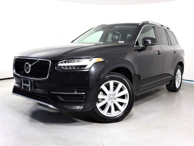 2016 Volvo XC90 T6 Momentum