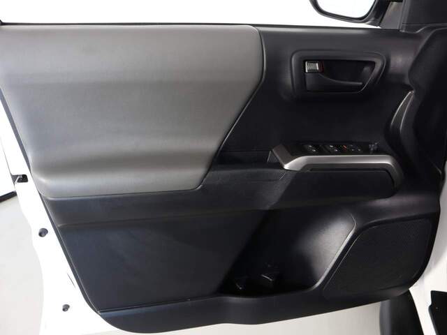 2021 Toyota Tacoma SR5 V6 Crew Cab