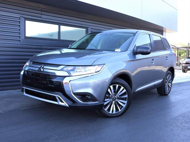 2020 Mitsubishi Outlander ES
