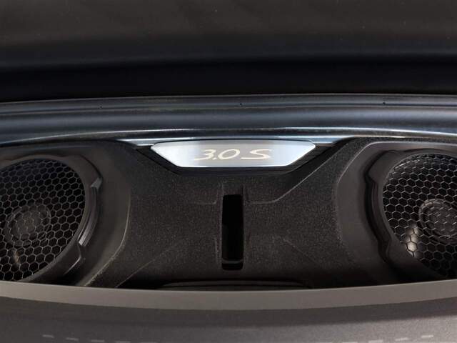 2020 Porsche 911 Carrera 4S