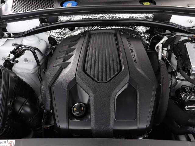 2023 Porsche Macan