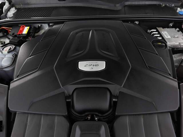 2021 Porsche Cayenne S