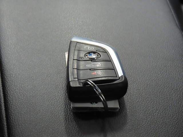 2024 BMW 3-Series 330i xDrive