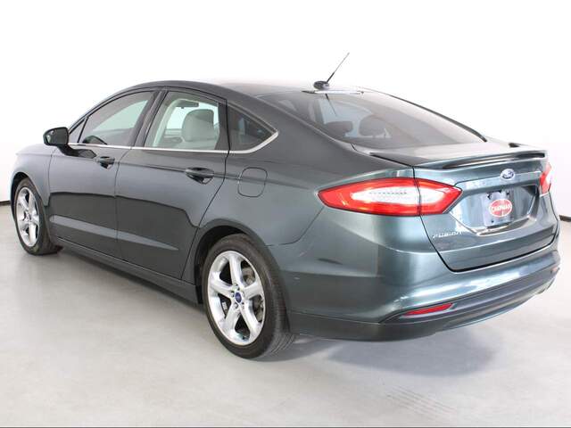 2016 Ford Fusion S
