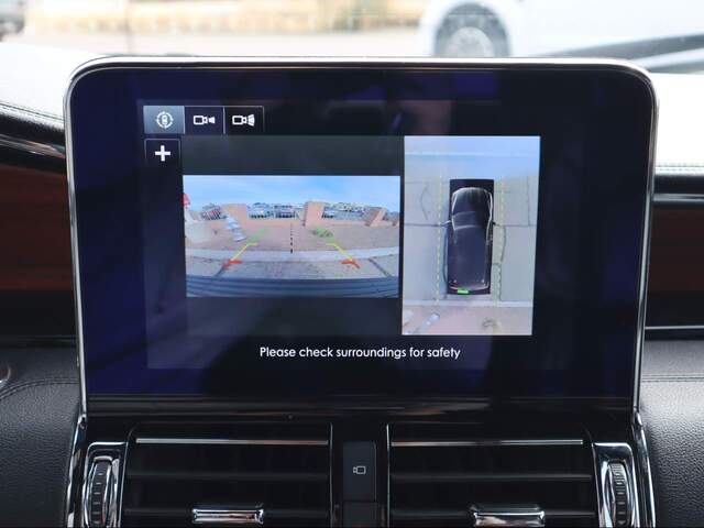 2018 Lincoln Navigator Select