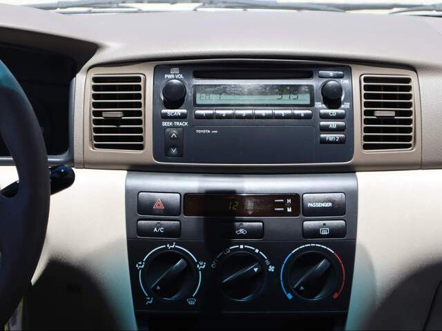 2004 Toyota Corolla CE