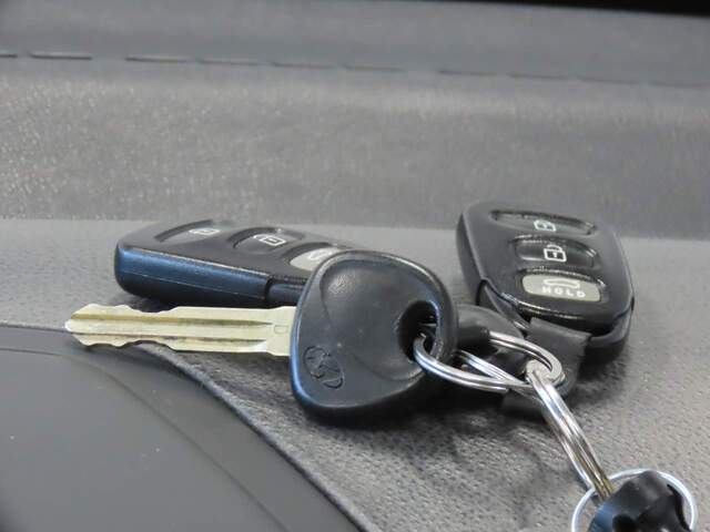 2010 Hyundai ELANTRA GLS