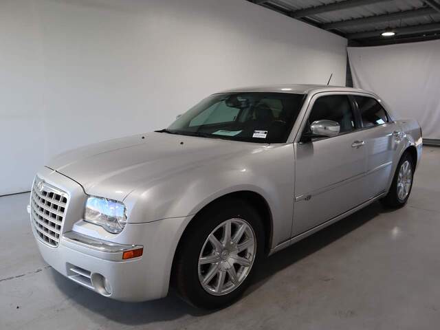 2008 Chrysler 300