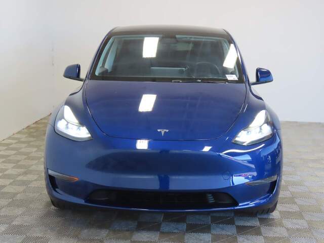 2025 Tesla Model Y Long Range