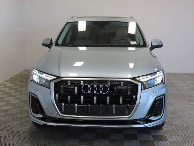 2025 Audi Q7 quattro Prestige 55 TFSI