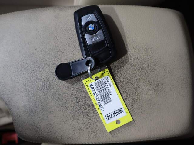 2012 BMW 3-Series 328i