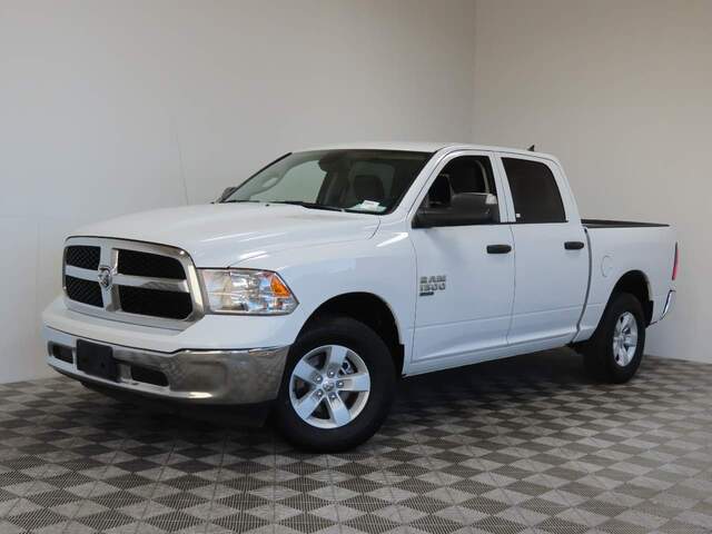 2023 Ram 1500 Classic SLT Crew Cab