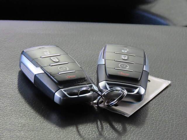 2025 Ram 1500 Laramie Crew Cab