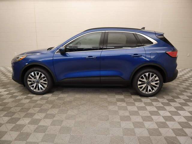 2022 Ford Escape Titanium