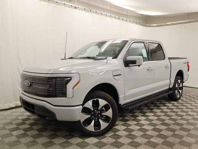 2023 Ford F-150 Lightning SuperCrew