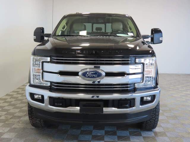 2017 Ford F-250 Super Duty Lariat Crew Cab