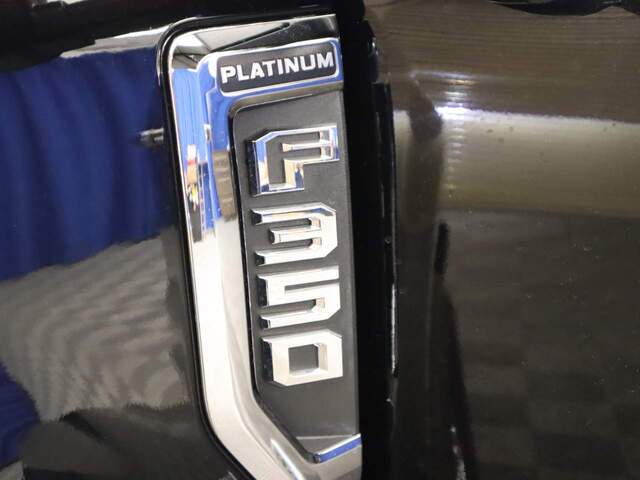 2021 Ford F-350 Super Duty Platinum Crew Cab