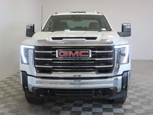 2025 GMC Sierra 2500HD SLT Crew Cab