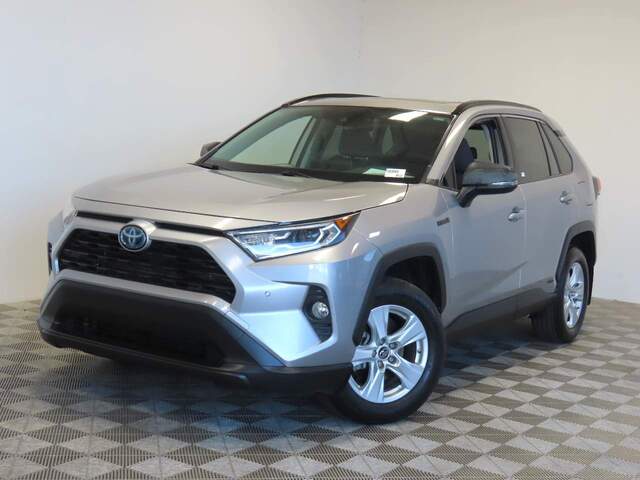 2019 Toyota RAV4 Hybrid XLE