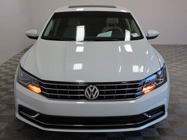 2019 Volkswagen Passat Wolfsburg