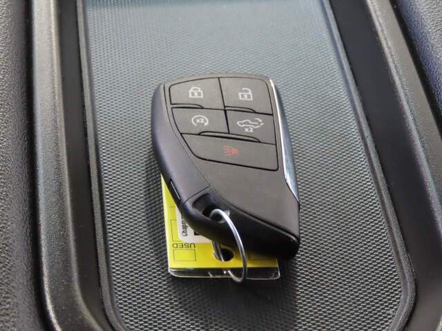 2025 GMC Sierra 1500 SLT Crew Cab