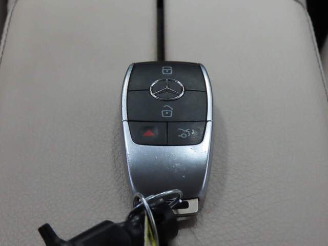 2022 Mercedes-Benz GLB 250