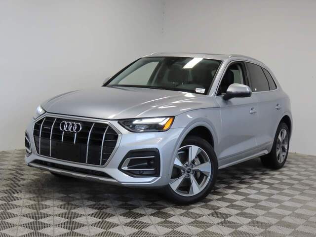 2023 Audi Q5 quattro Premium Plus 40 TFSI