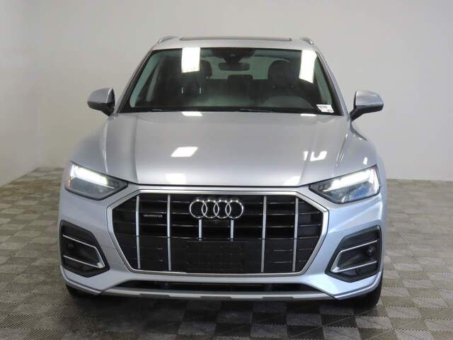 2023 Audi Q5 quattro Premium Plus 40 TFSI
