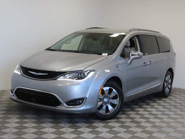 2018 Chrysler Pacifica Hybrid Limited