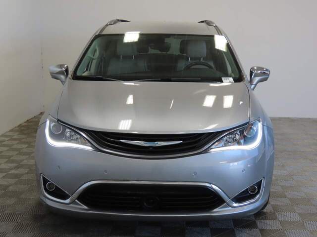 2018 Chrysler Pacifica Hybrid Limited
