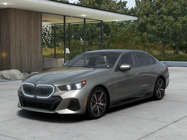 2026 BMW 5-Series 550e xDrive Sedan
