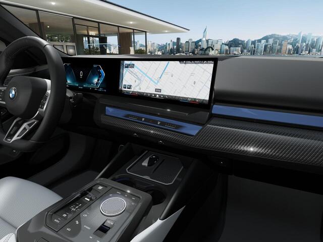 2026 BMW 5-Series 550e xDrive Sedan