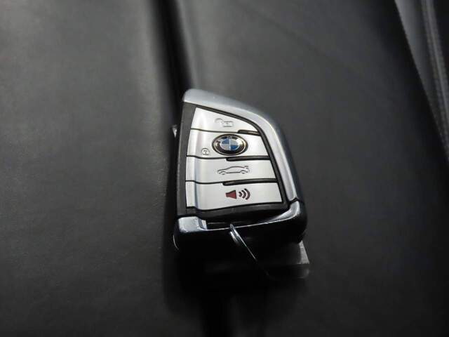 2021 BMW 7-Series 740i