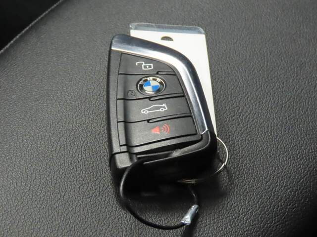 2025 BMW Z4 sDrive30i