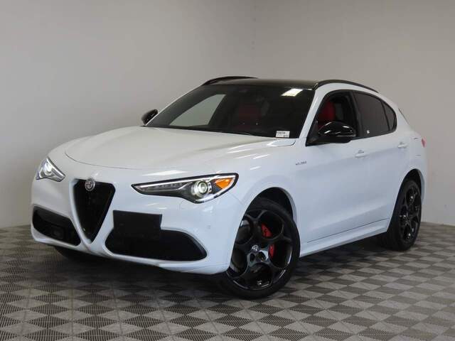 2023 Alfa Romeo Stelvio Veloce