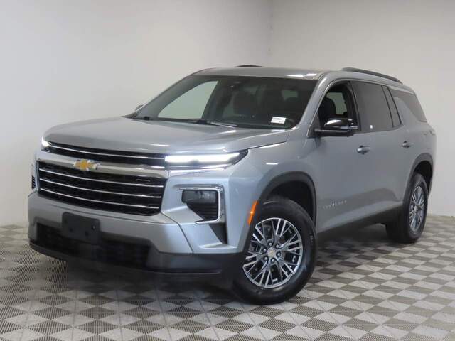 2024 Chevrolet Traverse LT