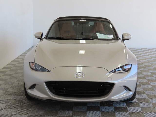 2022 Mazda MX-5 Miata Grand Touring