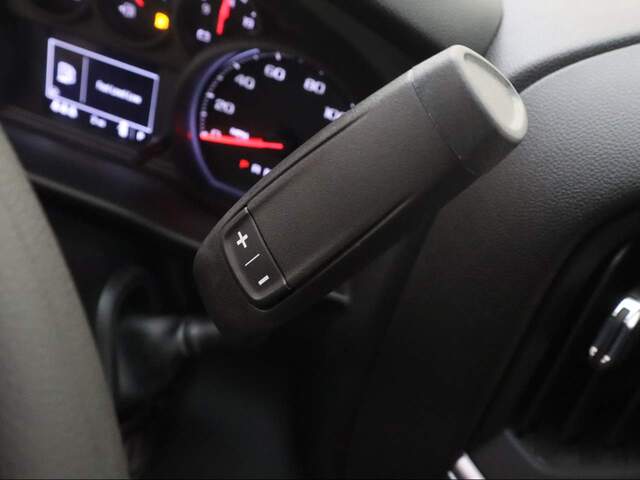 2024 Chevrolet Silverado 1500 Crew Cab Custom