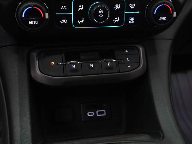 2023 GMC Acadia AT4 4WD