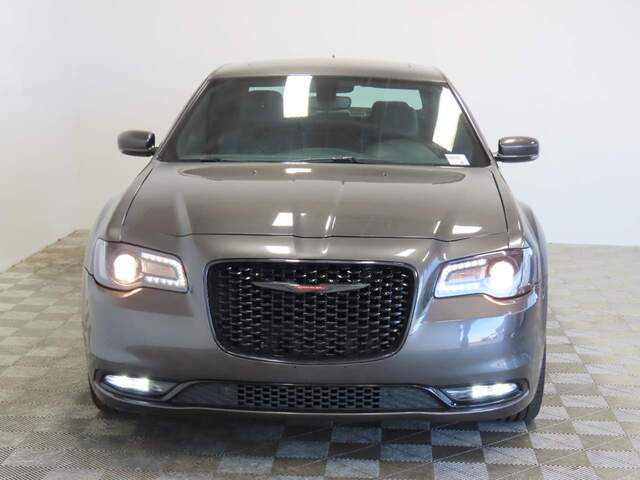 2023 Chrysler 300 S V6