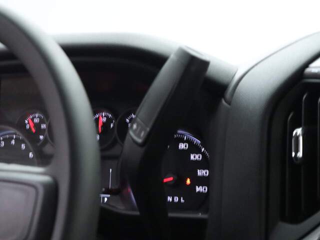 2023 Chevrolet Silverado 1500 Crew Cab Custom