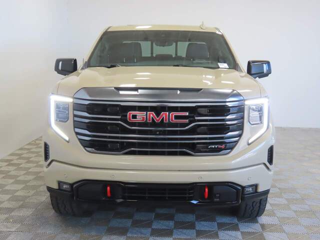 2022 GMC Sierra 1500 AT4 Crew Cab