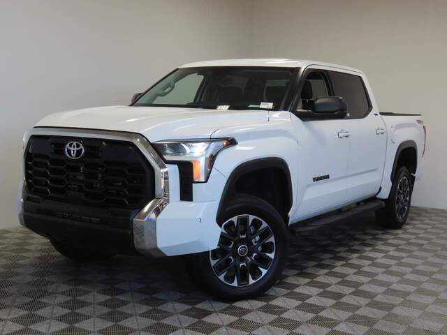 2024 Toyota Tundra SR5 Crew Cab