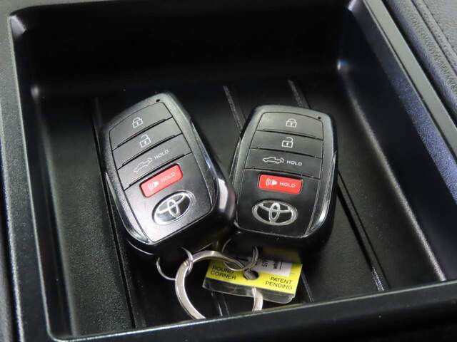 2024 Toyota Tundra SR5 Crew Cab