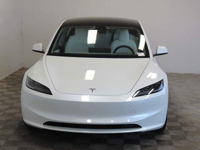 2025 Tesla Model 3 Long Range